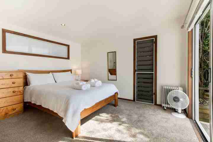 Find your Waiheke home away from home in Karaka Sanctuary Master bedroom