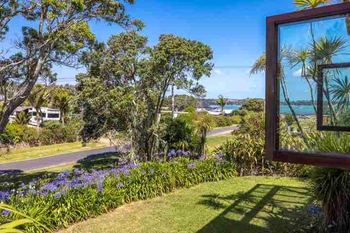 Tikirau Bay Views Quiet and sunny street