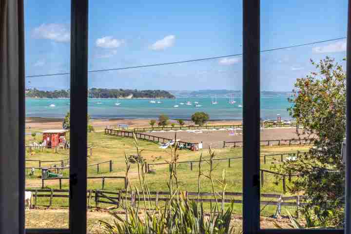 Tikirau Bay Views Views from top bedroom